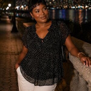 Torrid Womens Blouse Black Plus 2X Polka Dot Chiffon Classic Flutter Sleeve